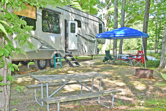 Newberry, MI Campgrounds | Newberry MI Rental Cabins | UP Tenting | UP Rental Cabins | Rustic Camping | UP Campgrounds with Pool